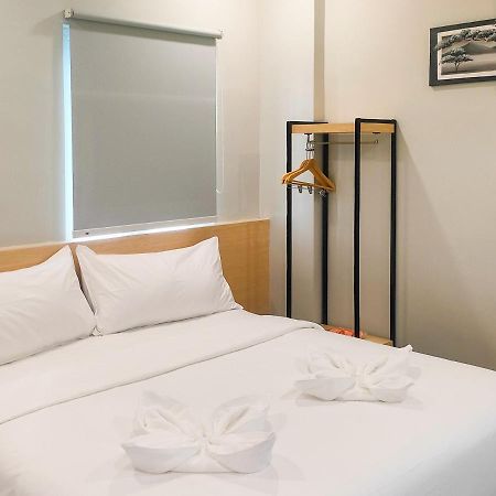 Travel Biz Hotel Medan Mitra Reddoorz Экстерьер фото